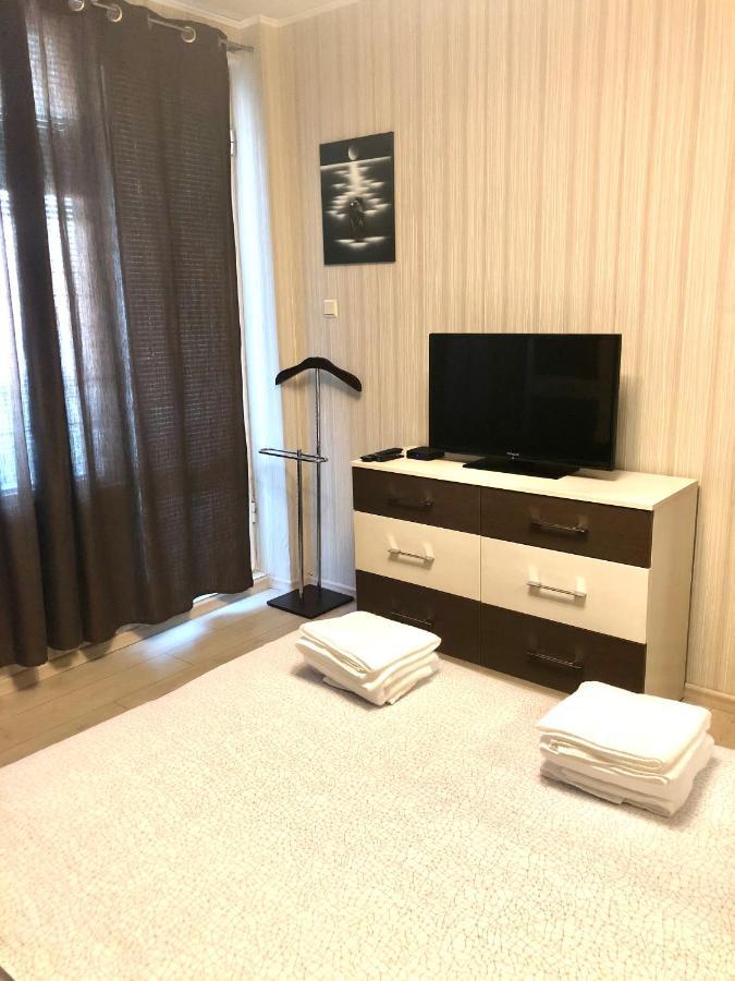 Avelov Art Apartment Бургас Экстерьер фото