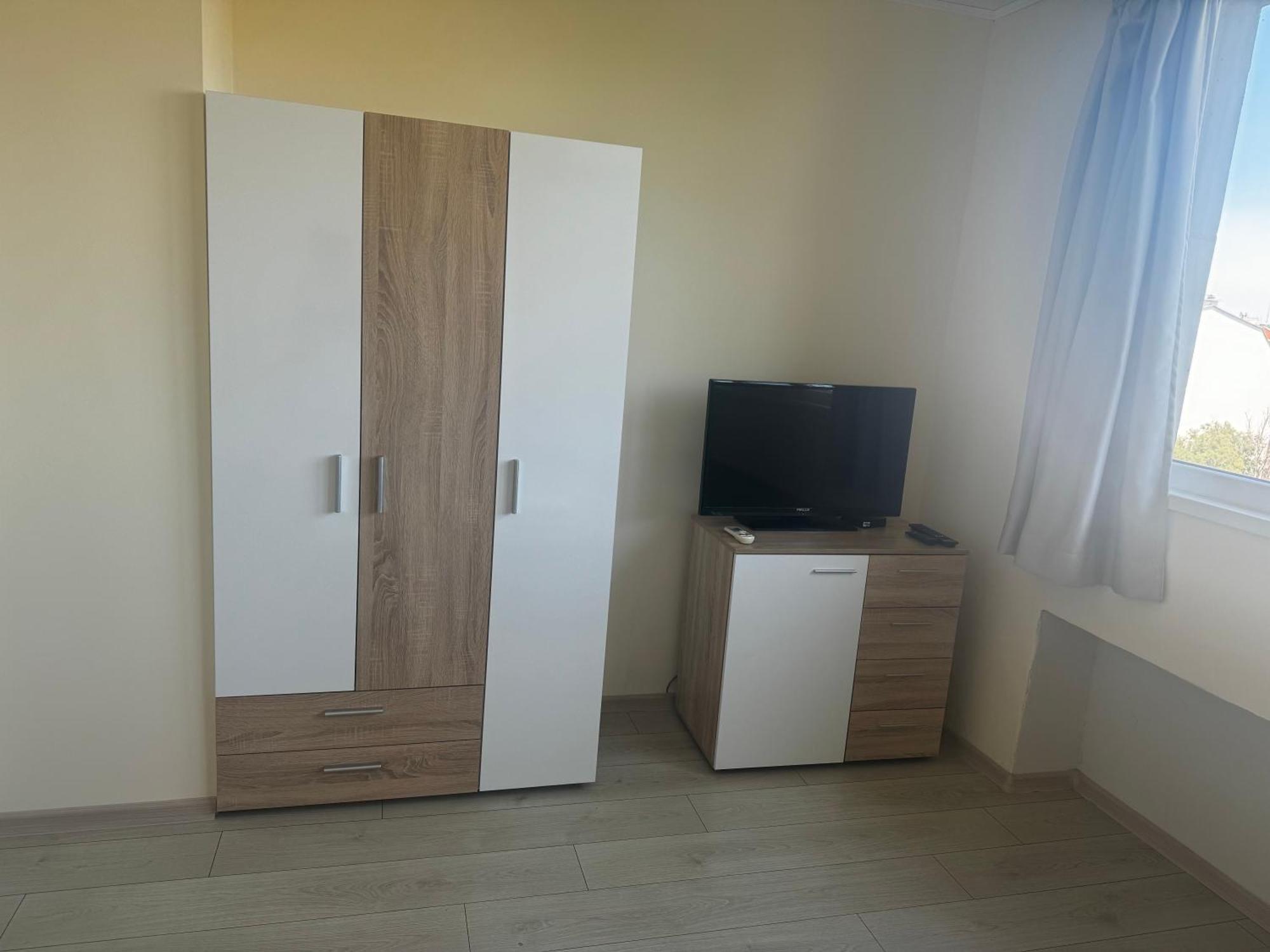 Avelov Art Apartment Бургас Экстерьер фото